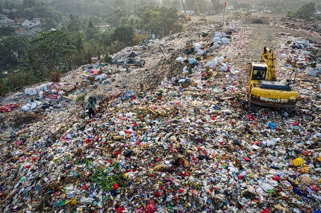 plastic pollution
